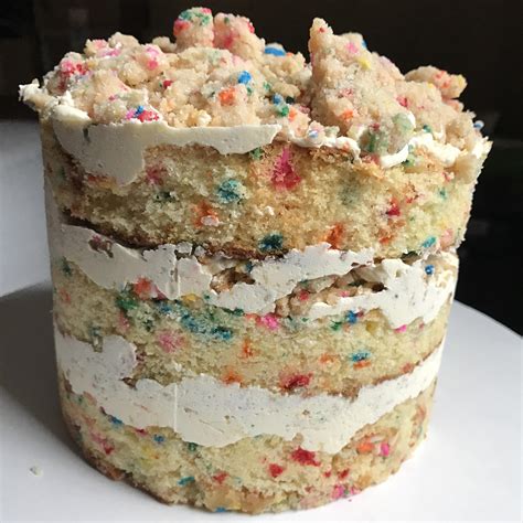 momofuku milk bar chocolate cake|OMG, I made the Momofuku Milk Bar Birthday Cake.